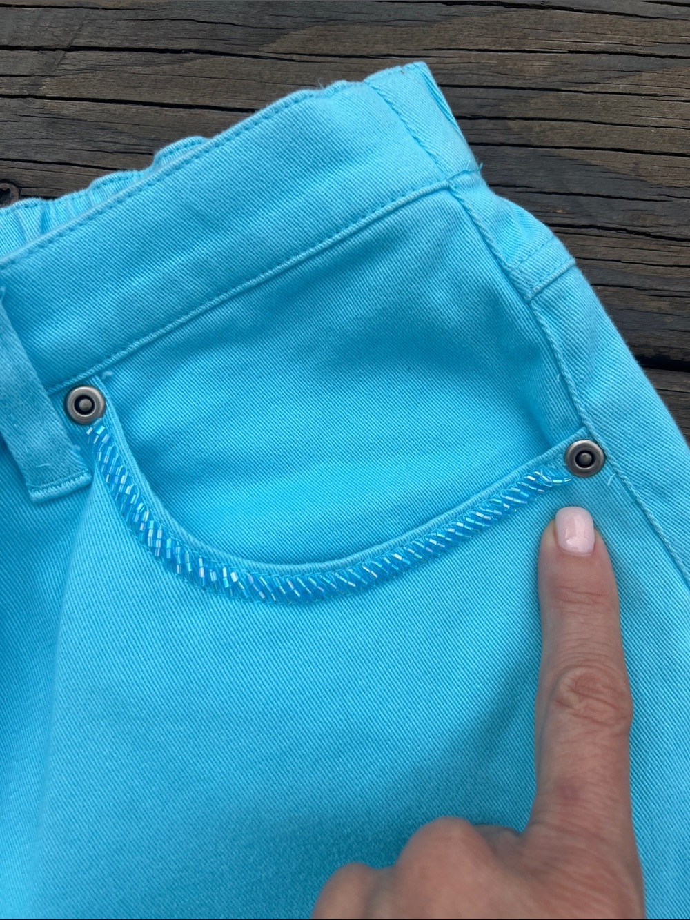Quacker Factory Cropped Pants - Picture 5 of 13